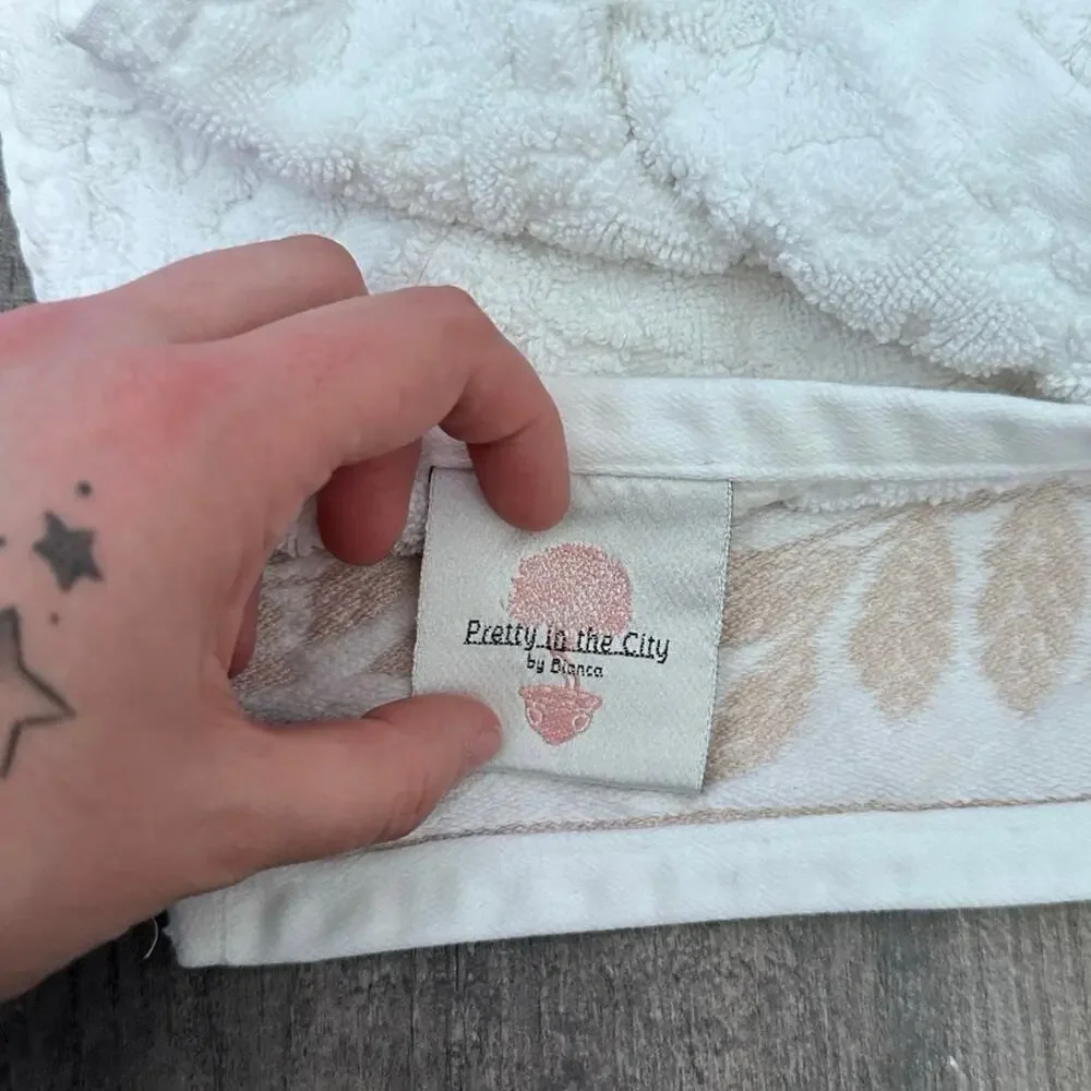 pretty in the city by bianca matching bath towels